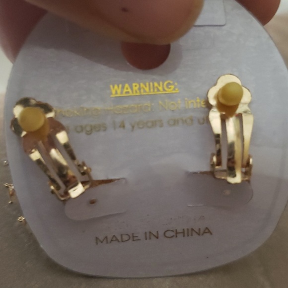 Earrings - Picture 2 of 2